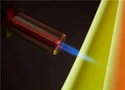 Carrington multifunktionelt flammehæmmende stof kombinerer komforten af ​​bom...